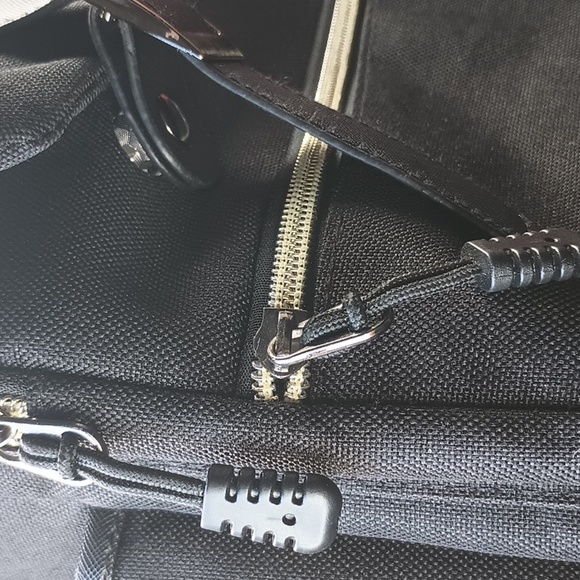 RONYES Black Backpack for Men in mint condition 11" X 16" with magnetic latches - Picture 5 of 8